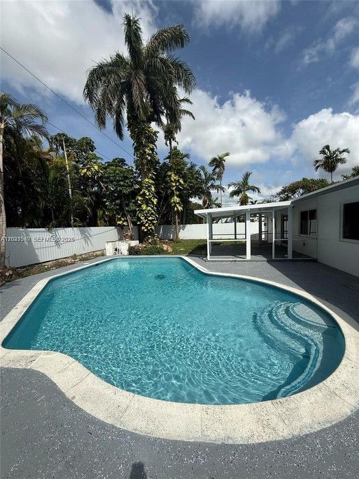 9934 SW 195th St, Cutler Bay